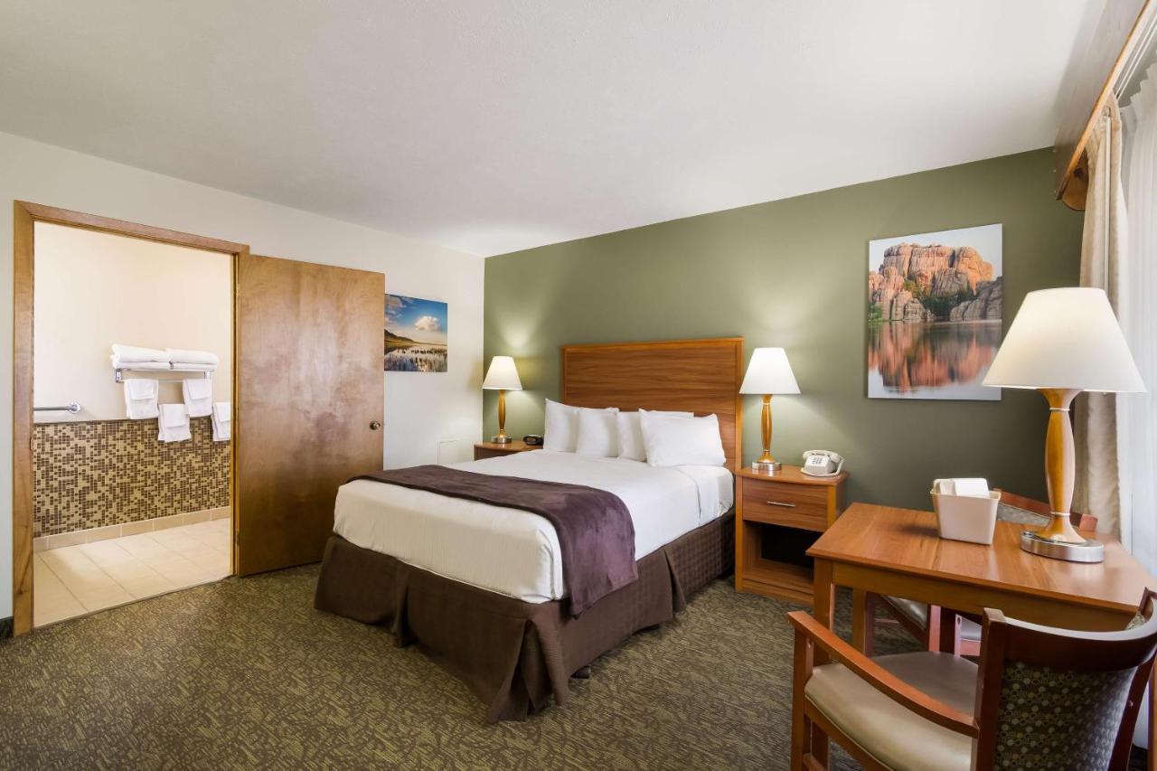 Best Western Graham's Hotel